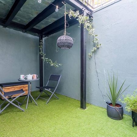 Modern 1-Bed Central Apartment With Outside Space Hove Esterno foto