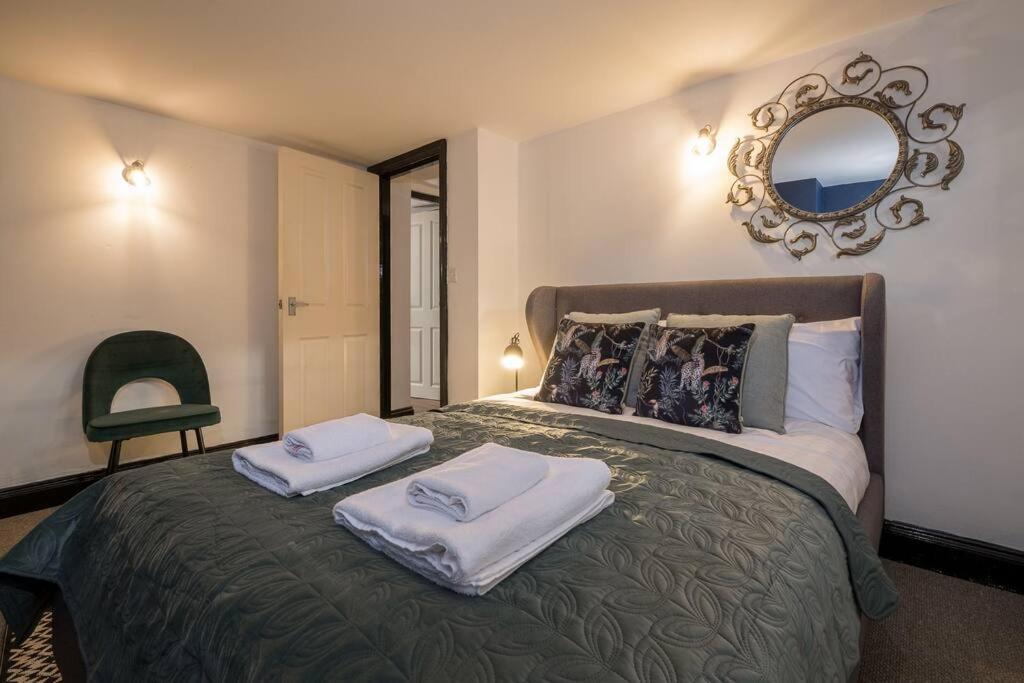 Modern 1-Bed Central Apartment With Outside Space Hove Esterno foto